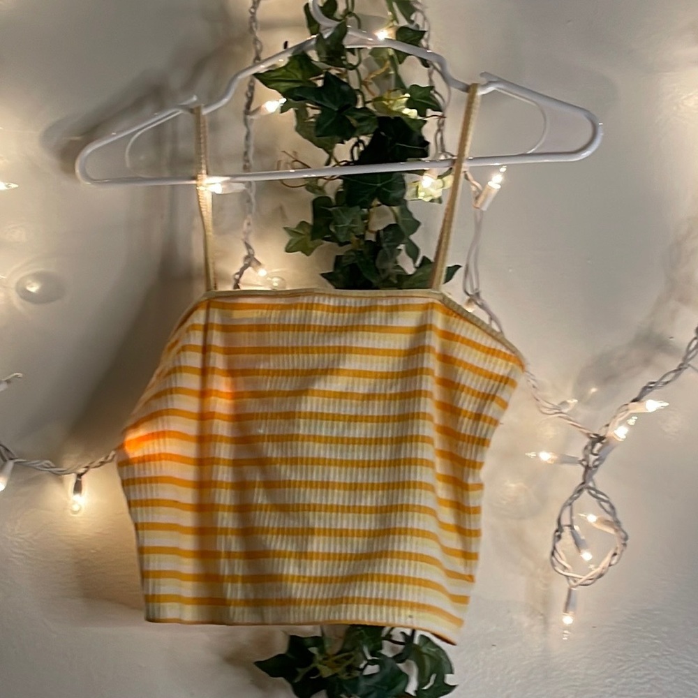Yellow striped noodle sleeve crop top